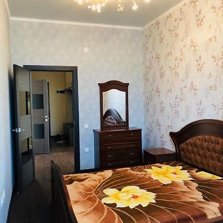 Квартира В Центре Бишкека! Dış mekan fotoğraf
