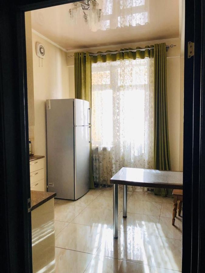 Квартира В Центре Бишкека! Dış mekan fotoğraf